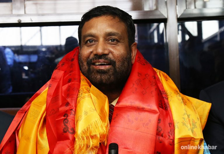 यसकारण निधिप्रति देउवा नरम,  प्रधानमन्त्री भएपछि देउवाले निधिलाई उपसभापति बनाउने