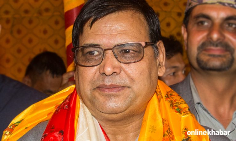 उपप्रधानमन्त्री महराले चिनियाँ प्रधानमन्त्री भेट्दै
