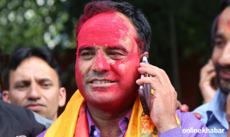 अदालतलाई दबावमा राख्ने काम भयो : महर