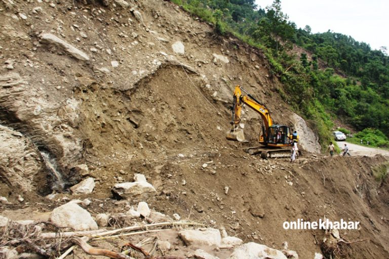 तीन वर्षदेखि अलपत्र मेची करिडोरको ठेक्का अन्त्य