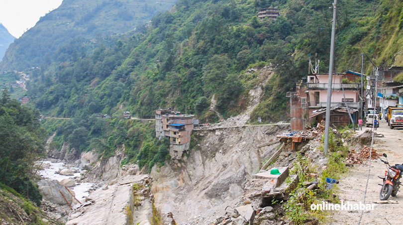 tatopani-border-7
