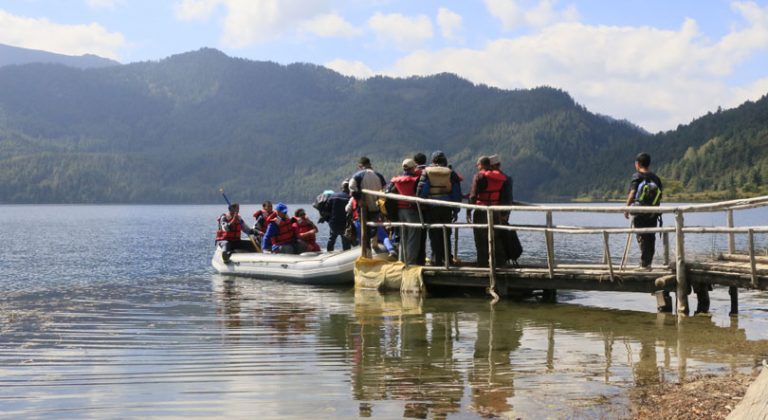 यातायातको पहुँच पुगेसँगै रारामा पर्यटकको संख्या बढ्दो