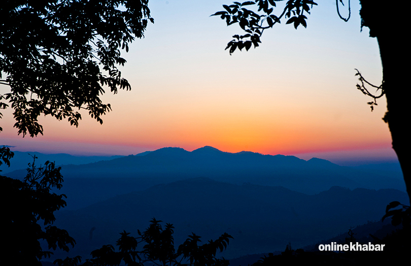 सूर्योदयसँगै देखिएको पूर्वी इलाका