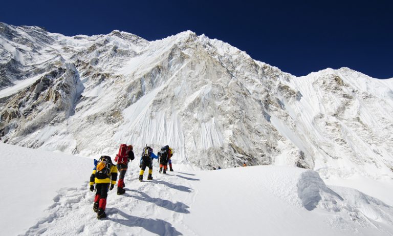 पर्वतारोहण सिजनले बढायो पर्यटक आगमन, लकडाउनपछि मार्चमा सर्वाधिक विदेशी भित्रिए