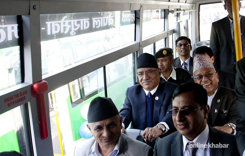 nepal-pm-prachanda-in-public-bus-3