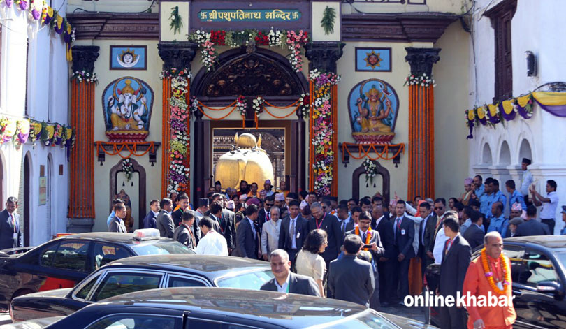 pranab-mukharjee-at-pashupati-2-jpg