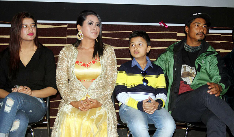 सौगात र अनुभवको ‘शब्द’, यस्तो बन्यो टिजर र गीत