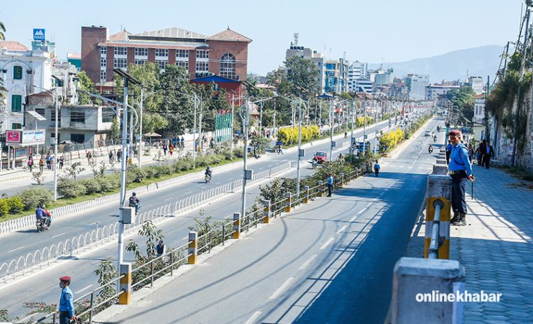 कृष्णहरिले रुँदै भने- नेपाल सरकार मूर्दावाद ! नेपाल सरकार चोर हो !