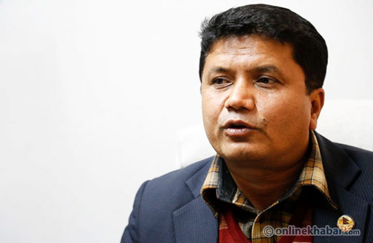 रविन्द्र अधिकारीलाई चुनौति- ४१ निर्देशन एक कानले सुनेर अर्कोले उडाए
