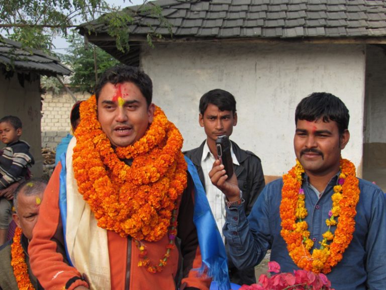 मुसहर बस्ती निर्माणमा जुटे धुर्मुस-सुन्तली, गाउँ पुग्दा भव्य स्वागत