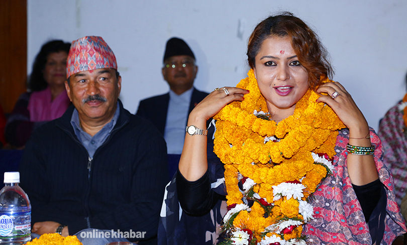 रेखा थापाले भनिन्- म नेपाल र राप्रपाको झण्डा ओढेर मर्न चाहन्छु (भिडियोसहित)