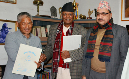 एनआरएन र प्रज्ञाप्रतिष्ठानबीच साहित्यिक सहमतिपत्रमा हस्ताक्षर