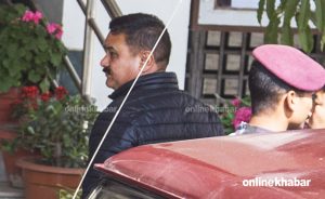 एसएसपीकै गाडीबाट ओसारिन्थ्यो विमानस्थलबाट तस्करीको सुन