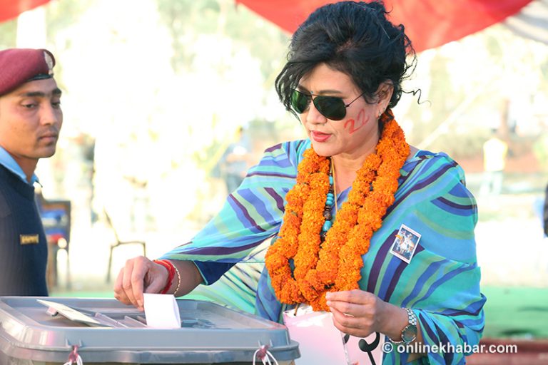 स्थानिय चुनावमा कोमल नउठ्ने, अन्य नेतालाई सघाउने