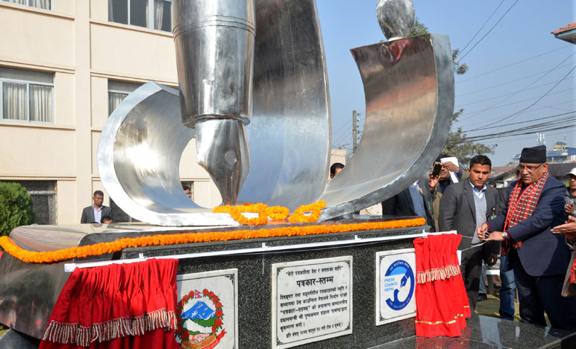 लालपुर्जा, पासपोर्ट र नागरिकता आँगनमा पाएपछि जनताले संघीयता बुझ्छन्ः प्रधानमन्त्री