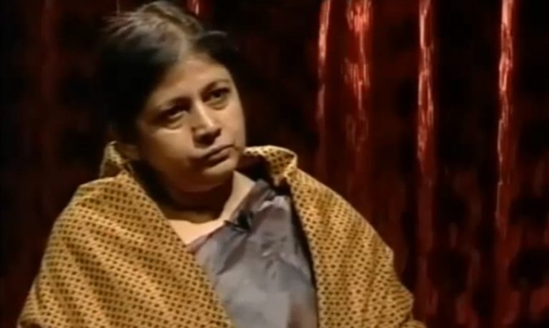 सरिता गिरीको घरमा कालोझण्डा !