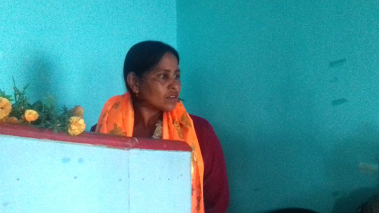 दलित भए बापत मुखमा चिया खन्याइदिएः जनताले गाउँपालिका उपाध्यक्ष बनाइदिए