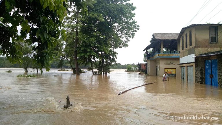 तराईमा ठूला नदीभन्दा खहरे खोलानाला खतरनाक !