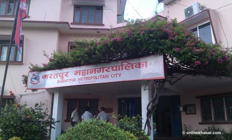 करारका कर्मचारीहरुको धमाधम सरुवा !