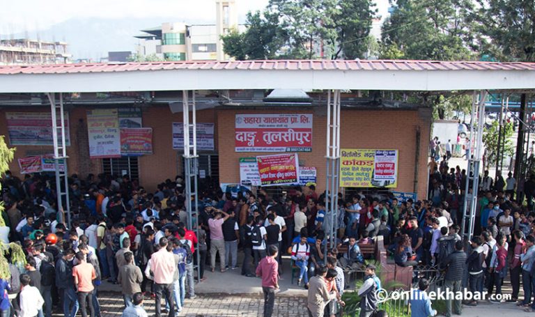 सार्वजनिक यातायातको अग्रिम टिकट बुकिङ शनिबारदेखि