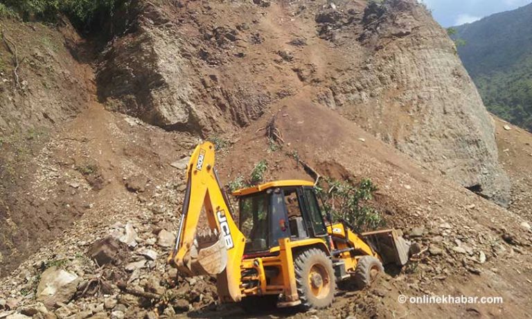 जनप्रतिनिधिको डोजर व्यवसाय: बजेट मिलाउँदै, बाटो खन्दै