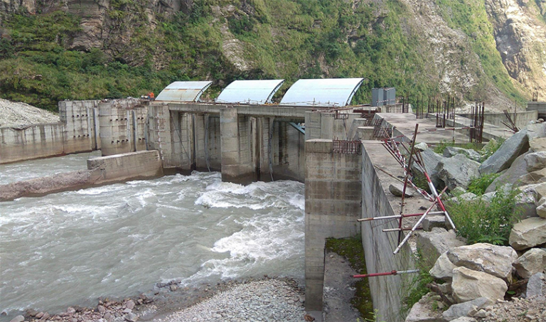 जलविद्युतमा बैंकको १५ प्रतिशत लगानी अनिवार्य गर्न माग