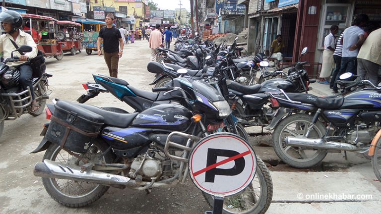 ट्राफिक व्यवस्थापन नहुँदा विराटनगर अस्तव्यस्त