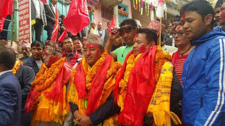 ओखलढुंगाको चुनावः रामहरि र यज्ञराजको रोचक भिडन्त