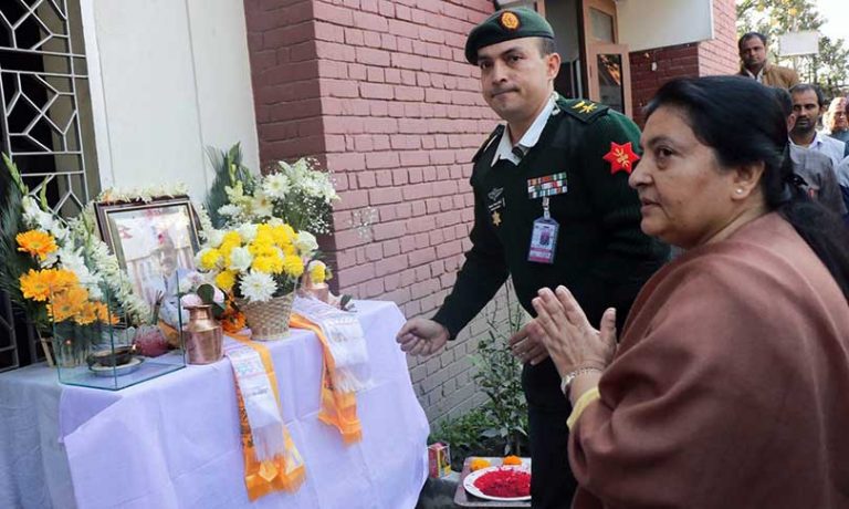 प्रचण्डनिवास पुगेर राष्ट्रपतिले सम्झिइन् मदन भण्डारीको मृत्यु