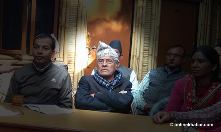 बाबुरामले भोट माग्दा ‘कांग्रेस मामा’ले भने-विवेक प्रयोग गर्छु
