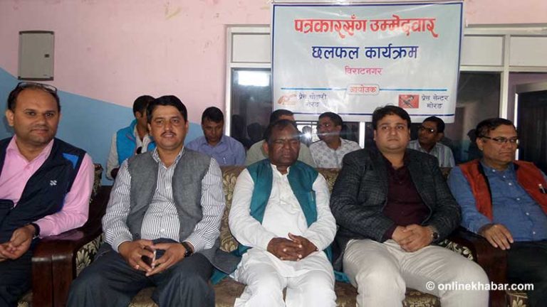 लालबाबु भन्छन्- चुनाव लड्ने पैसा छैन, कतारका मजदुरले सहयोग गरेका छन्
