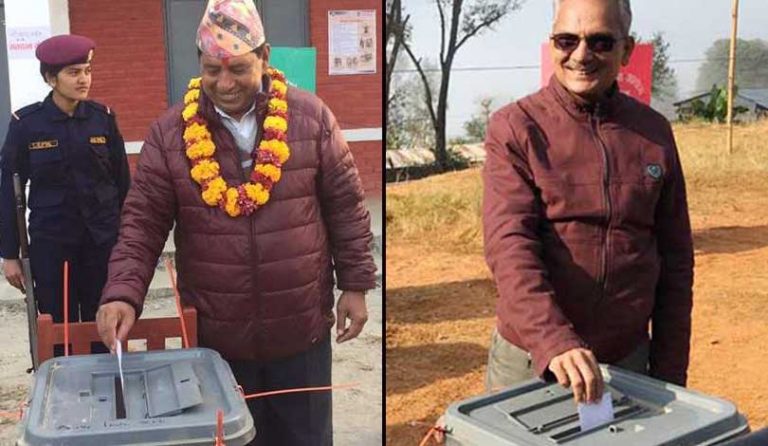 गोरखामा मतदान शुरु, नारायणकाजी र बाबुरामले भोट हाले