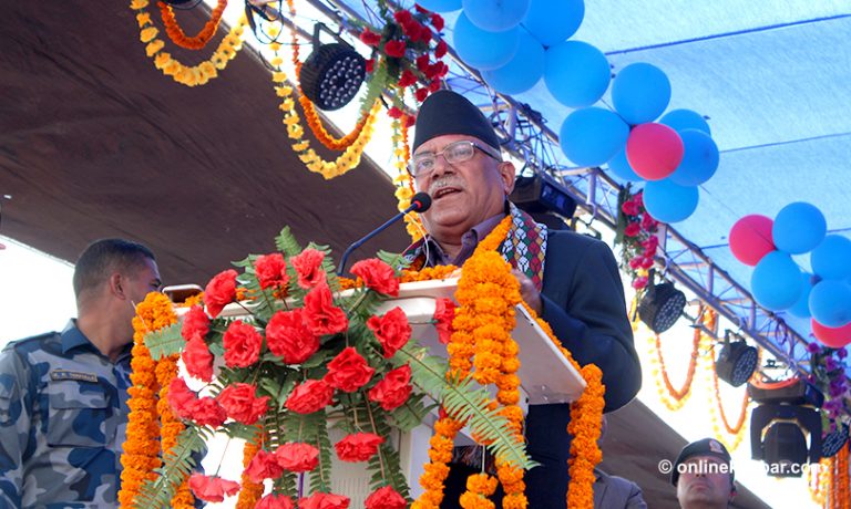 भैरहवा पुगेर प्रचण्डले भने- अब लुम्बिनीमा चिनियाँ रेल गुड्छ