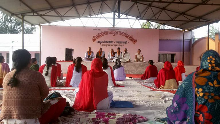 योग शिविर बन्यो उम्मेदवारलार्इ भोट माग्ने थलो