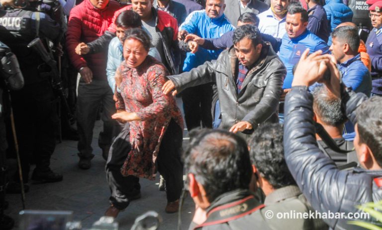 शोकमा प्रचण्ड परिवार