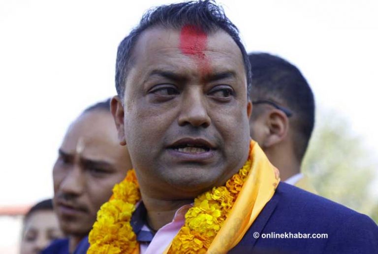 गोरखा पुगेर गगनले भने- बाबुराम जित्दा संसदमा कांग्रेस बलियो हुन्छ