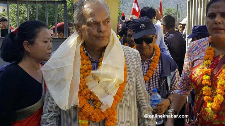 रामचन्द्र पौडेलविरुद्ध गोविन्दराज जोशीको उम्मेदवारी दर्ता