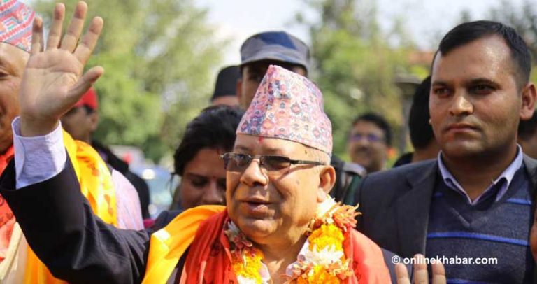 काठमाडौंका जनताको मायाले डोर्‍याएपछि आएँः माधब नेपाल