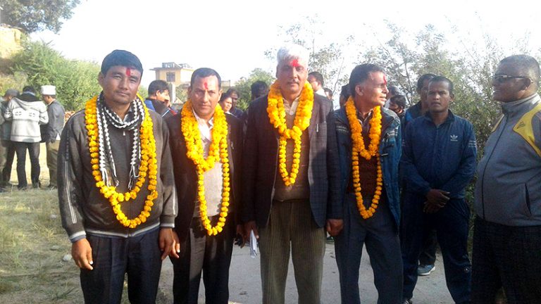 सल्यानमा स्वतन्त्रलाई माओवादीको समर्थन, मन्त्री बस्नेत विरुद्धको बागी फिर्ता भएन