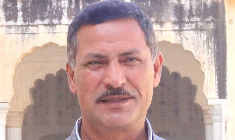विरोध खतिवडाको प्रश्‍न : हामीलाई संसदमा जान नदिने ओली को हुन् ?