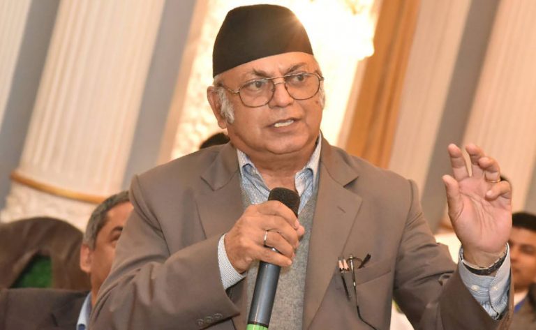 रानीपोखरी पुनर्निर्माणः कंंक्रिट निकालेर फालौं, इँटा र कालोमाटोको डिल लगाऔं