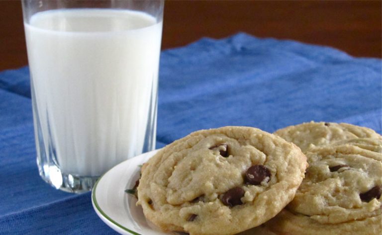 दुषित खाद्यवस्तुको बिगबिगी: दूधदेखि कुकिजसम्म अखाद्य