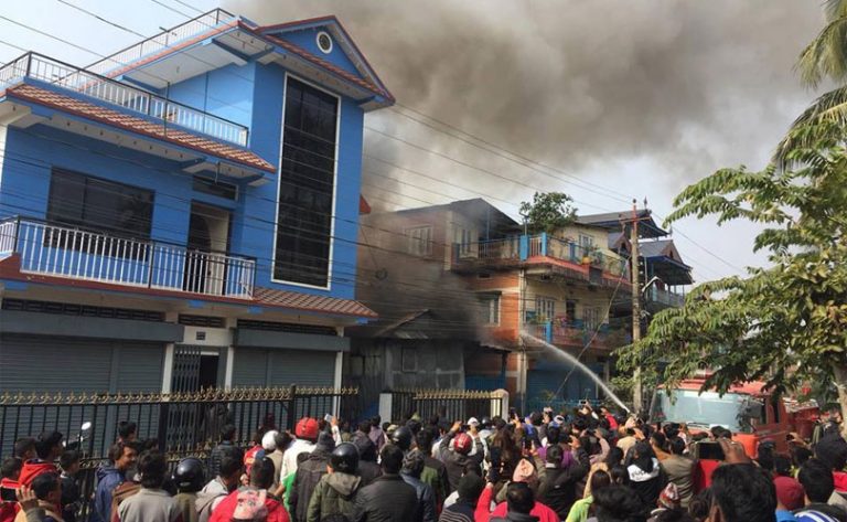 धरानमा विद्युत् सर्ट हुँदा आगलागी, ७ लाखको क्षति