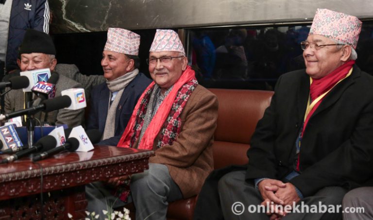 ओलीको व्यंग्यबाणः कानुनी विषयमा अप्ठ्यारो लागे गोविन्द केसीलाई सोध्नू