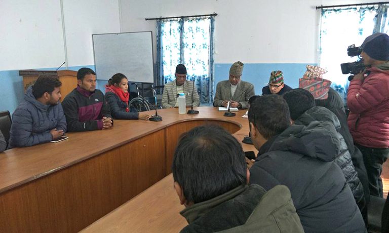 प्रहरीबिरुद्ध मानवअधिकार आयोगमा अनेरास्ववियुको उजुरी