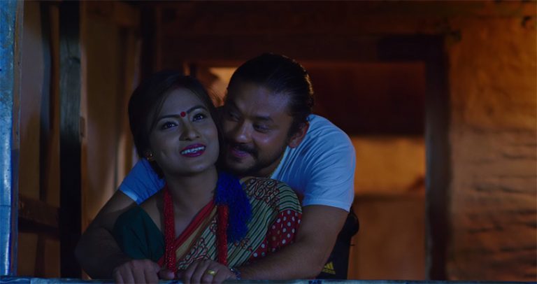 जस्मिन र कर्माको प्रेममा सौगात भिलेन, यस्तो छ ‘पञ्चेबाजा’को ट्रेलर