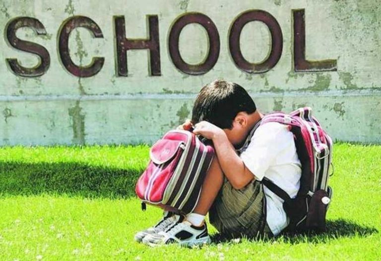 किन डराउँछन् स्कुलदेखि बच्चा ? यस्तो  छ कारण