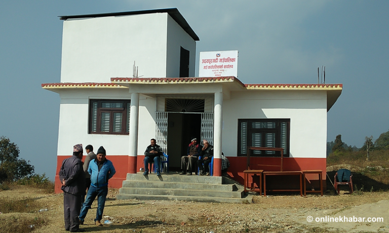 गाउँपालिका अध्यक्षकै निराशा : गाउँमा सिंहदरबार ल्याउन सकिएलाजस्तो छैन