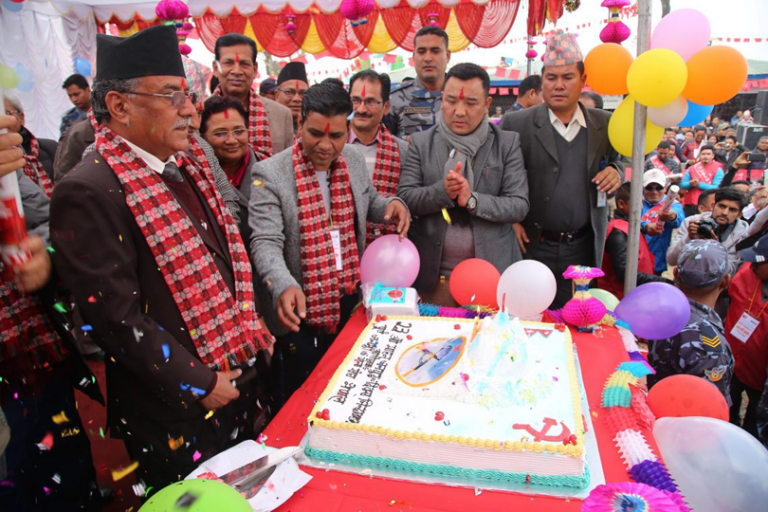 ओलीलाई जनयुद्ध दिवसमा बोलाइएन, वामदेव पनि गएनन्