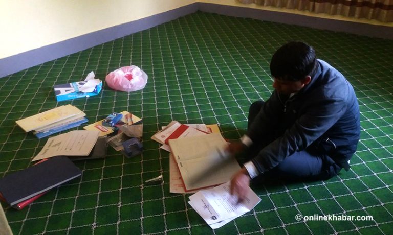 प्रदेश सरकारको कन्तविजोग : न बस्ने कुर्सी छ, न काम गर्ने कर्मचारी
